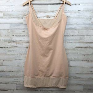 2/$10- YUMMIE TUMMIE Lavonne Nude Under Bust Slip Shaper Slip Control